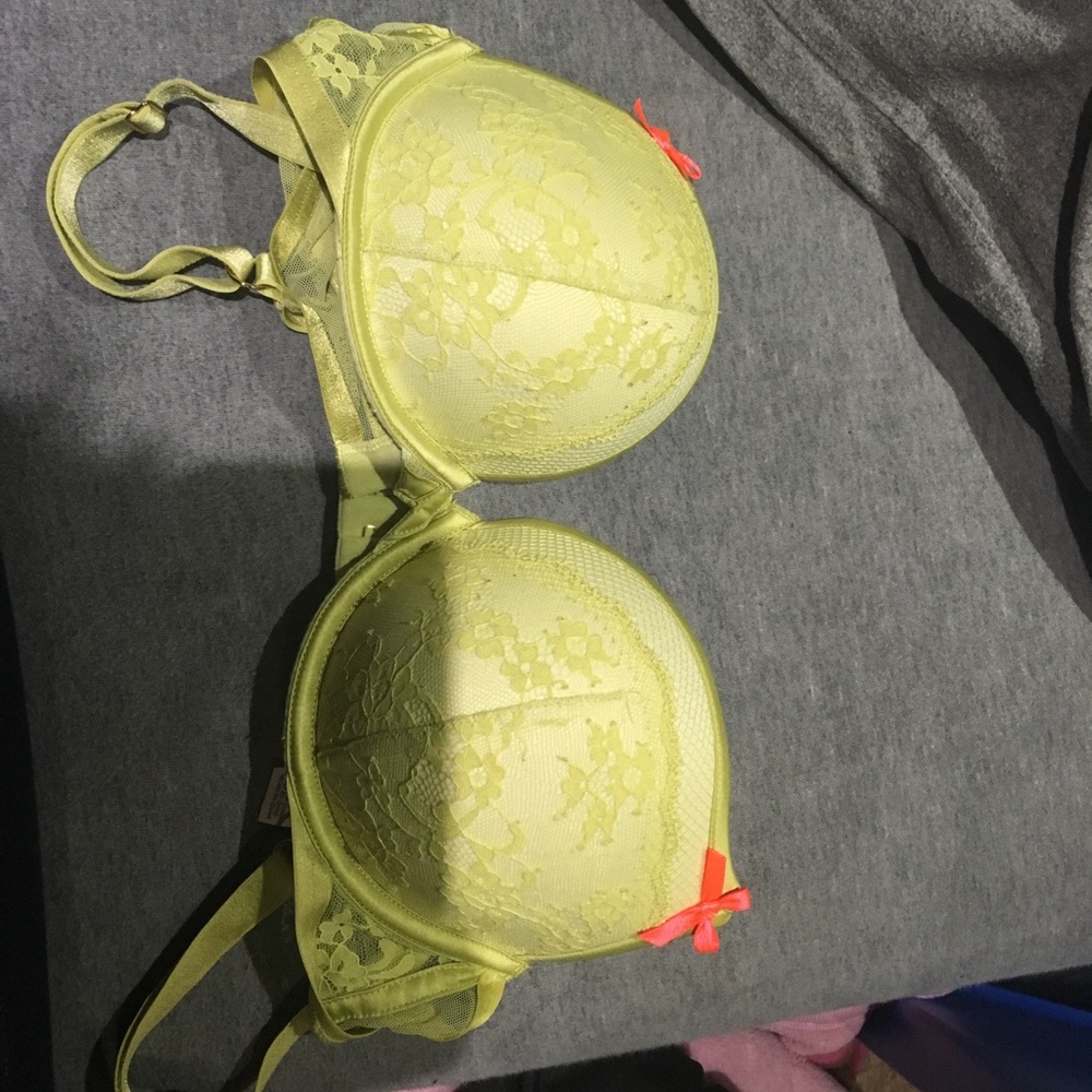 Victoria’s secret Very Sexy Padded Demi bra